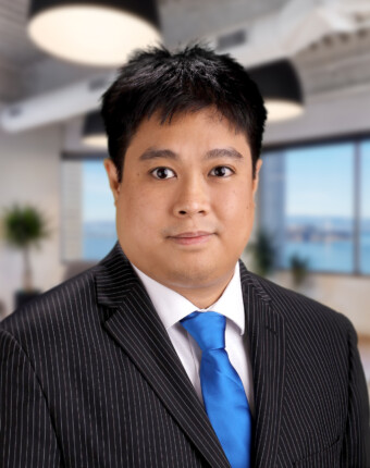 man-wearing-suit-and-tie